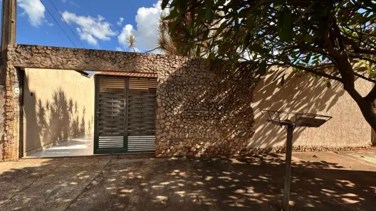 Casa com 3 Quartos à venda, 144m² no Cafezal, Londrina