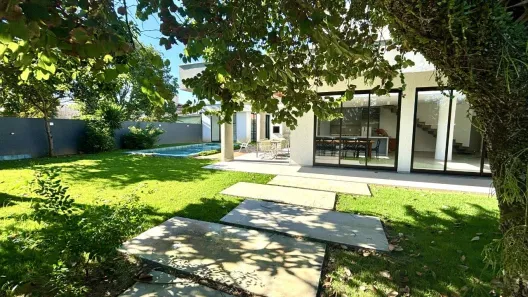 Casa com 6 Quartos à venda, 513m² no Campeche, Florianópolis