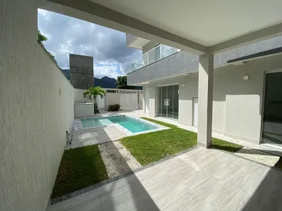 Casa de Condomínio com 4 Quartos à venda, 220m² no Vargem Pequena, Rio de Janeiro