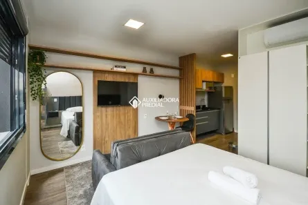 Apartamento com 1 Quarto à venda, 26m² no Mont Serrat, Porto Alegre
