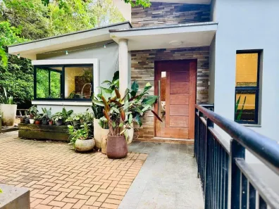 Casa com 3 Quartos à venda, 280m² no Vila Hortência, Cotia