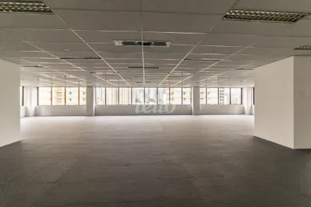 Sala Comercial para alugar, 519m² no Água Branca, São Paulo