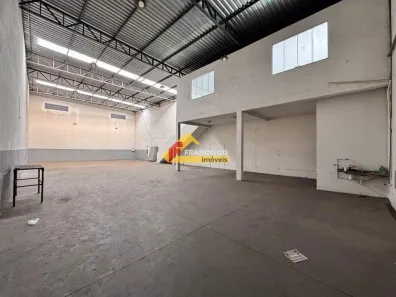 para alugar, 274m² no Alvorada, Divinópolis