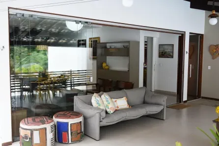 Casa de Condomínio com 4 Quartos para alugar, 400m² no Jardim Petrópolis, Maceió