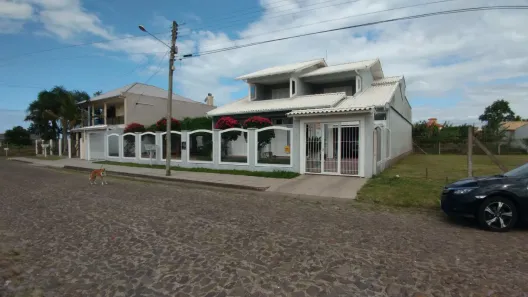 Sobrado com 3 Quartos à venda, 258m² no Capao Novo, Capão da Canoa