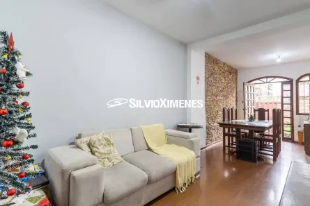 Casa com 3 Quartos à venda, 330m² no Colégio Batista, Belo Horizonte