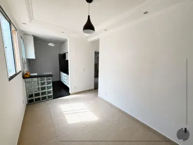 Apartamento com 2 Quartos para alugar, 47m² no Parque das Rosas, Itu