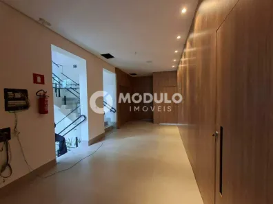 Sala Comercial para alugar, 14m² no Morada da Colina, Uberlândia