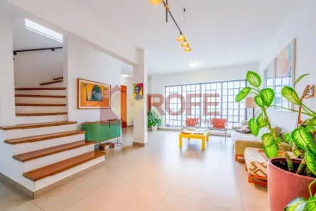 Casa com 3 Quartos à venda, 210m² no Indianópolis, São Paulo