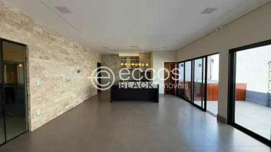 Casa com 3 Quartos à venda, 165m² no Jardim Espanha, Uberaba