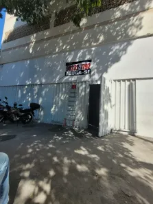 Ponto Comercial para alugar, 724m² no Ramos, Rio de Janeiro