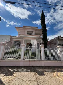 Casa com 3 Quartos à venda, 133m² no Vila Carmelo, Botucatu