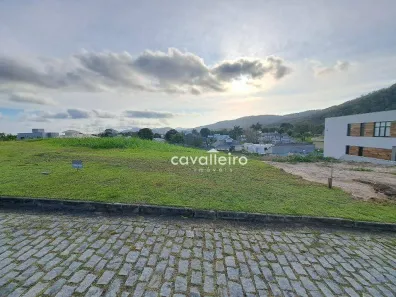 Lote/Terreno à venda, 606m² no Ubatiba, Maricá