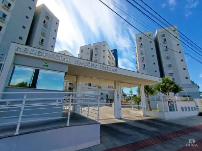 Apartamento com 2 Quartos à venda, 61m² no Pinheirinho, Criciúma