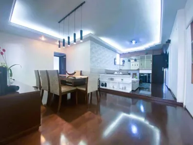 Apartamento com 4 Quartos à venda, 220m² no Centro, Juiz de Fora