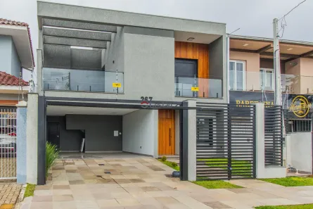Sobrado com 3 Quartos à venda, 198m² no Igara, Canoas