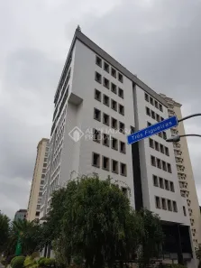 Sala Comercial à venda, 53m² no Três Figueiras, Porto Alegre