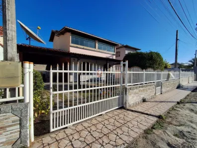 Casa com 5 Quartos à venda, 165m² no , Araruama