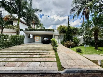 Casa com 3 Quartos para alugar, 520m² no Tamboré, Santana de Parnaíba