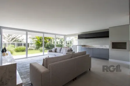 Apartamento com 3 Quartos para alugar, 316m² no Vila Assunção, Porto Alegre