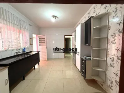 Casa com 2 Quartos para alugar, 95m² no Vila Nova, Itu