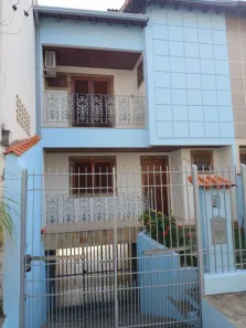 Casa com 3 Quartos à venda, 273m² no Jardim Amália, Volta Redonda