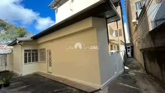 Casa com 2 Quartos para alugar, 47m² no Bandeirantes, Juiz de Fora