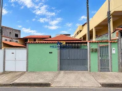 Casa com 2 Quartos à venda, 120m² no Vila Iara, São Gonçalo