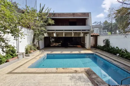 Casa com 6 Quartos à venda, 570m² no Santo Amaro, São Paulo