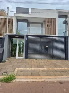 Sobrado com 3 Quartos para alugar, 150m² no Recanto Tropical, Cascavel