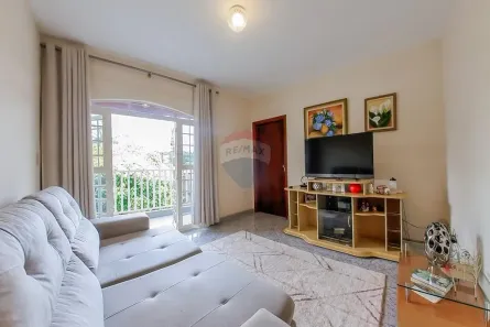 Casa com 3 Quartos à venda, 172m² no Vila Santo Antônio, Araras