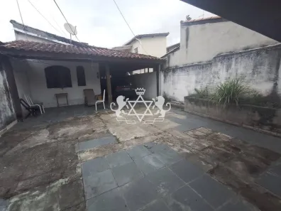 Sobrado com 4 Quartos à venda, 150m² no Jaraguá, Caraguatatuba