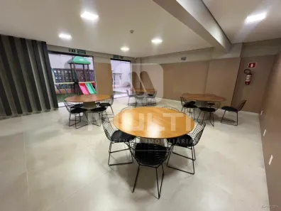 Apartamento com 2 Quartos para alugar, 83m² no Lídice, Uberlândia