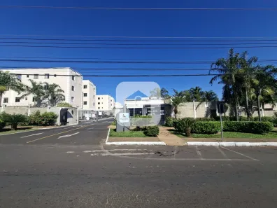 Apartamento com 2 Quartos para alugar, 48m² no Chácaras Tubalina e Quartel, Uberlândia