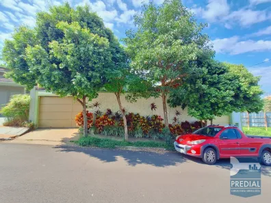 Casa com 3 Quartos para alugar, 300m² no Parque Santa Mônica, São Carlos
