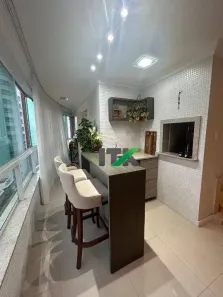 Apartamento com 3 Quartos para alugar, 112m² no Centro, Balneário Camboriú