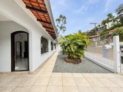 Casa com 4 Quartos à venda, 389m² no Fortaleza, Blumenau