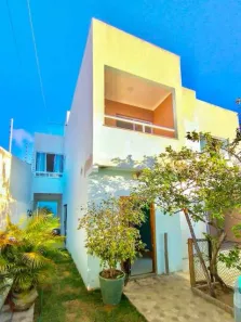 Casa com 3 Quartos à venda, 270m² no Aruana, Aracaju