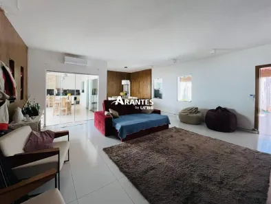 Casa com 3 Quartos à venda, 220m² no Jardim Colina, Uberlândia