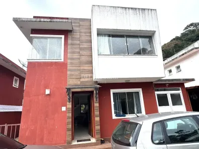 Casa com 2 Quartos à venda, 86m² no Albuquerque, Teresópolis