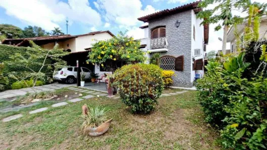 Casa com 4 Quartos à venda, 216m² no Maria Paula, Niterói