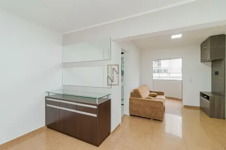 Apartamento com 2 Quartos para alugar, 52m² no Água Verde, Curitiba