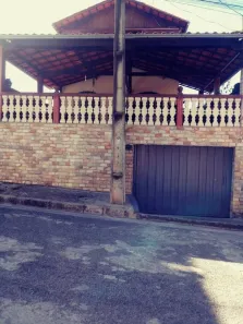 Casa com 4 Quartos à venda, 200m² no Campo Alto, Contagem