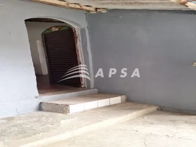 Casa com 2 Quartos para alugar, 79m² no Asteca (São Benedito), Santa Luzia