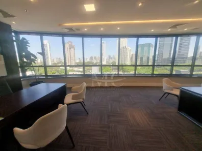 Sala Comercial para alugar, 300m² no Vila Olímpia, São Paulo