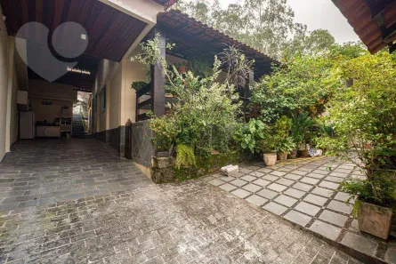 Casa com 3 Quartos à venda, 133m² no Santa Rosa, Niterói