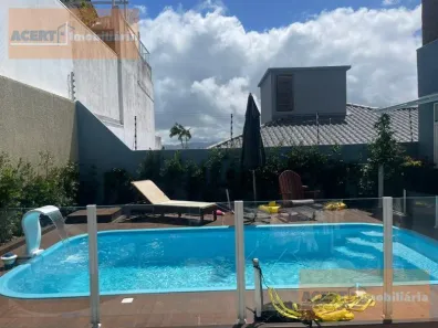 Casa com 5 Quartos à venda, 326m² no Coqueiros, Florianópolis