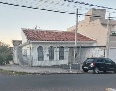 Casa com 2 Quartos à venda, 200m² no Vila Camargo, Bauru