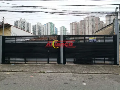Casa com 1 Quarto para alugar, 40m² no Jardim Santa Mena, Guarulhos
