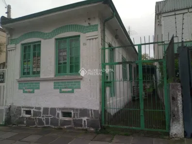 Casa com 2 Quartos à venda, 100m² no Rio Branco, Porto Alegre